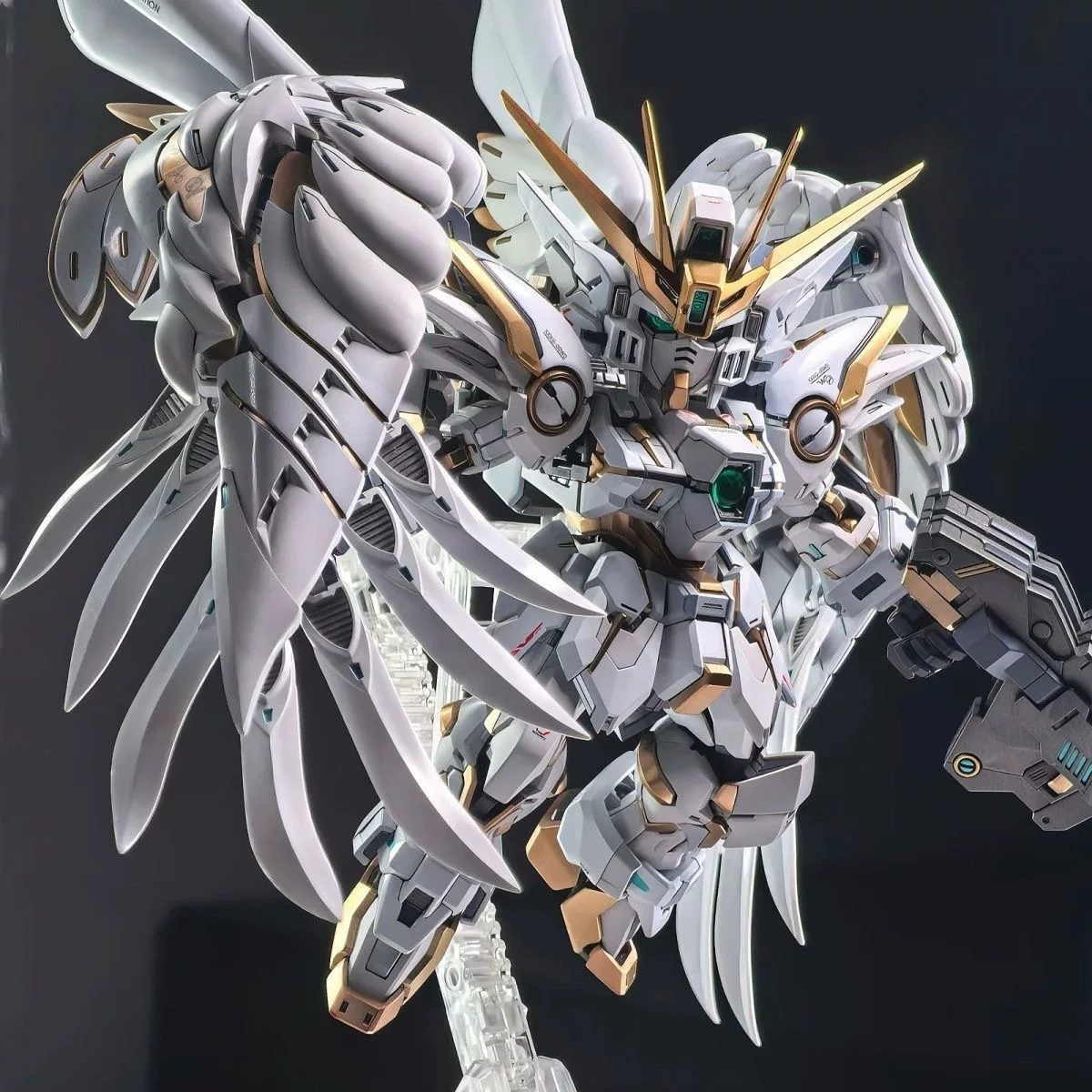 new MGSD Wing Lelouch Color Mo - đánh giá và giá Model Kit Zero