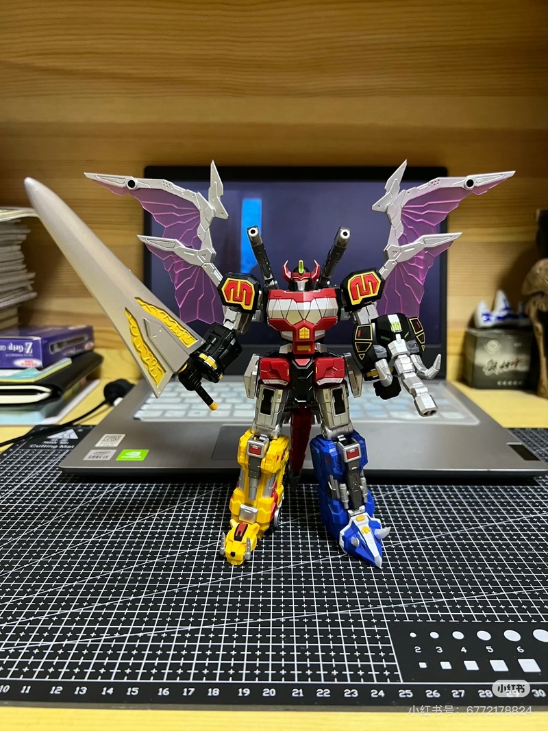 Power Rangers Lucky Cat Micro  - đánh giá và giá Model Kit Megazord